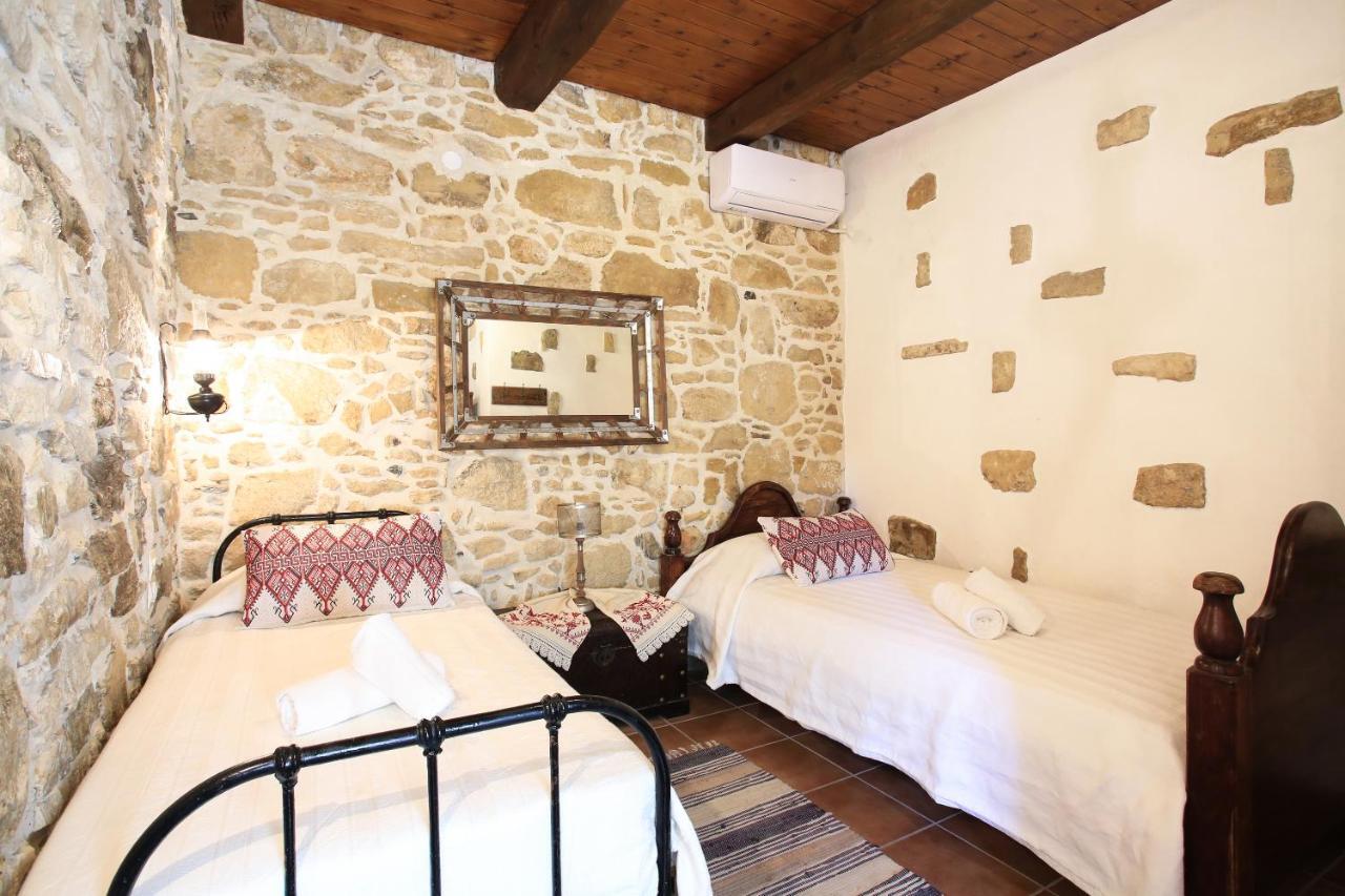 Villa Radamanthis Sívas Extérieur photo
