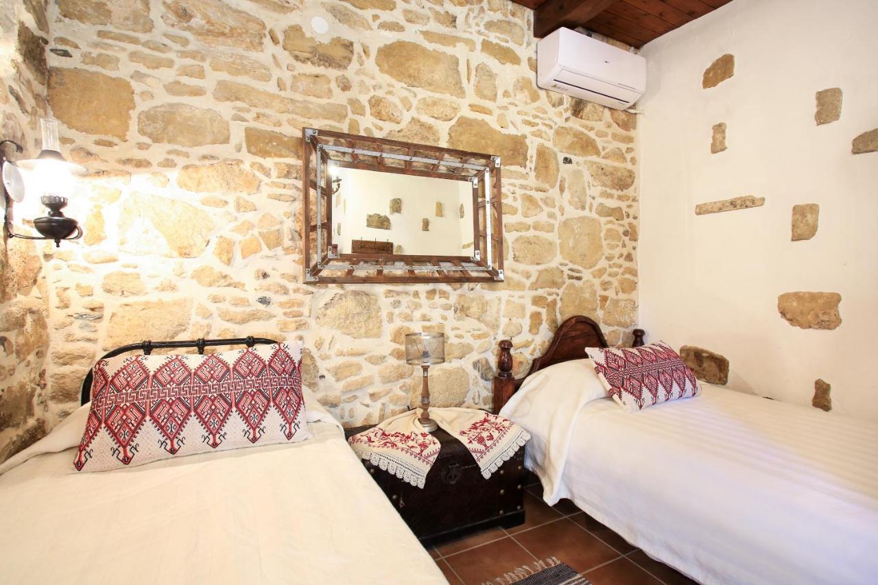 Villa Radamanthis Sívas Extérieur photo